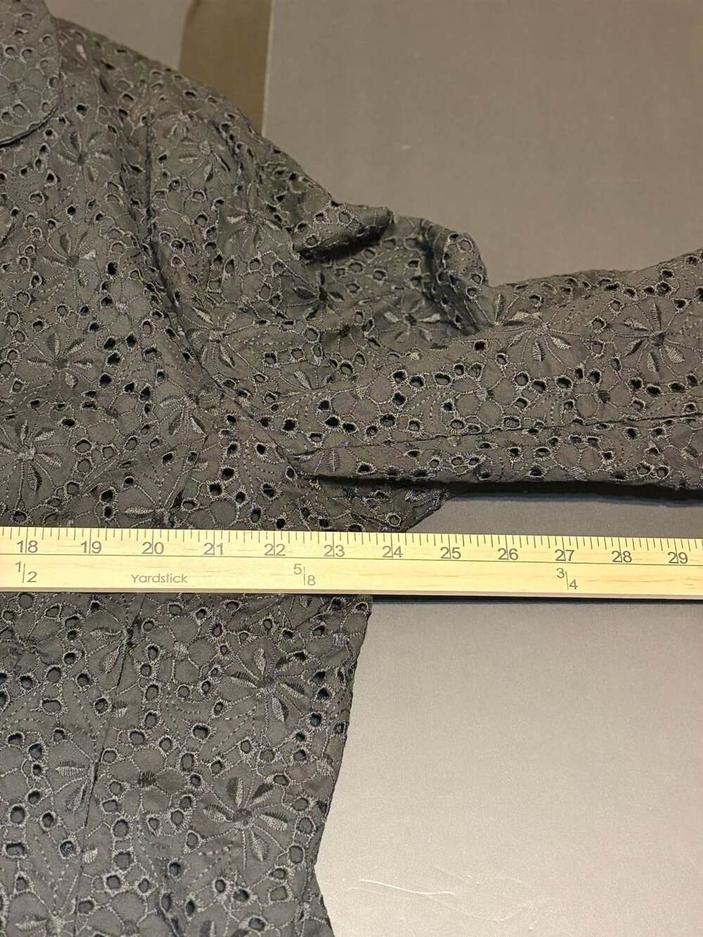 Eci Woman Blazer Size 20W Black Eyelet Floral Button Jacket - Picture 5 of 10